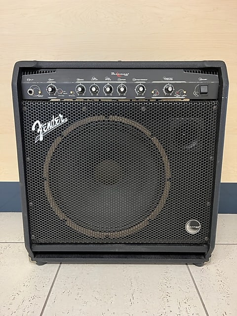Used Fender BASSMAN 100 COMBO AMP 1 x 15 Bass Combo
