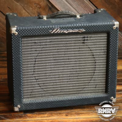 Ampeg MODEL J-12R JETⅡ Ampeg Model J-12R Jet II 15-Watt 1x12