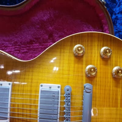 2000 Gibson Les Paul Classic L.E. Electric Guitar image 6