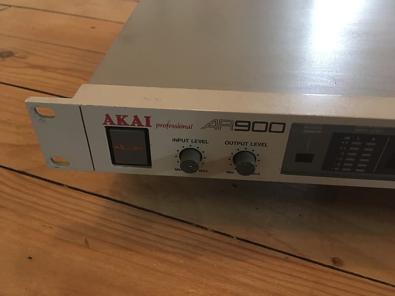 Akai ar900 1987 - METAL