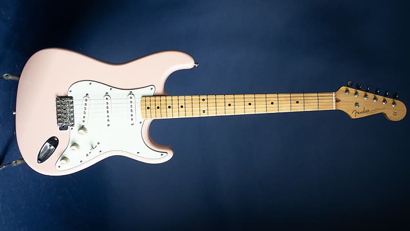 ギター FENDER JAPAN STRATOCASTER 1997 Fender STRATOCASTER Crafted in Japan 1997 Electric guitar