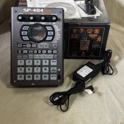 Roland SP-404SX - Gearspace