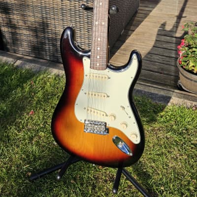 ギター ESP Ultratone Low-G LoganMader Signature ギター ESP Ultratone Low-G LoganMader Signature Esp