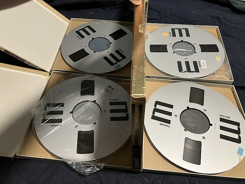 Maxell UD 35-180 1/4 10.5 Metal Reel to Reel Tapes 4 maxell and 2 total 6