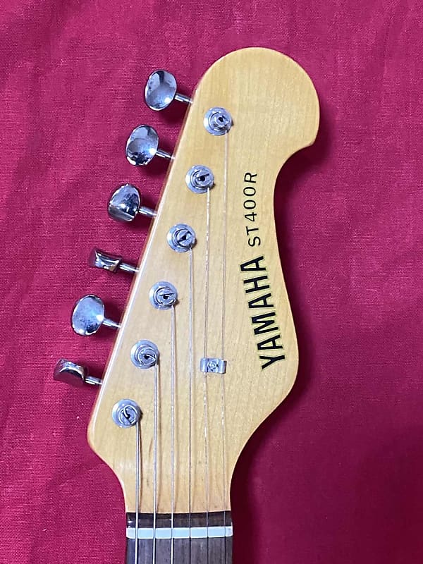 YAMAHA エレキギター　ST400R YAMAHA ST400R｜hellos_band