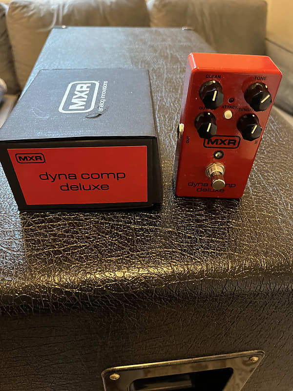 MXR M228 Dyna Comp Deluxe Compressor
