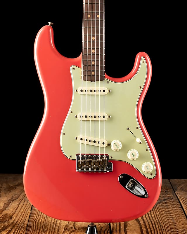 Fender Custom Shop Time Machine Journeyman Relic '64 Strat - Faded Aged  Fiesta Red - Free Shipping