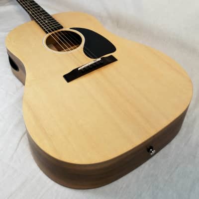 Gibson Generation G-45 Acoustic Guitar, Solid Sitka Spruce Top, Walnut Back/Sides W/Modern Soft Case image 8