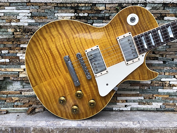 Dave johnson guitar store