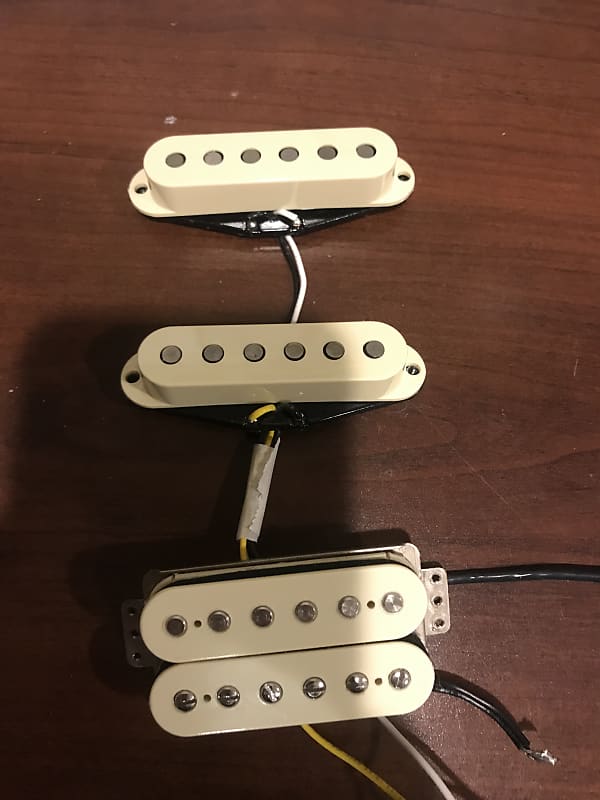 Fender Stratocaster 2019 Yosemite Pickups HSS