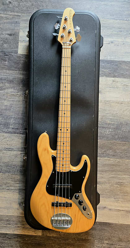 Lakland 5-String Joe Osborn (55-60) Skyline vintage jazz