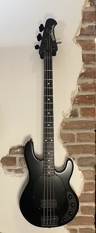 Musicman Stingray 4 cordes limited edition Stealth Black | Reverb