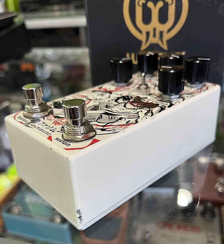 Walrus Audio Fathom Multi-Function Reverb Kamakura Limited Walrus Audio Fathom Multi-Function Reverb Kamakura Limited