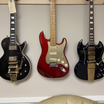 Fender Roadhouse Stratocaster with Maple Fretboard 1997 - 2000 - Candy Apple Red image 1