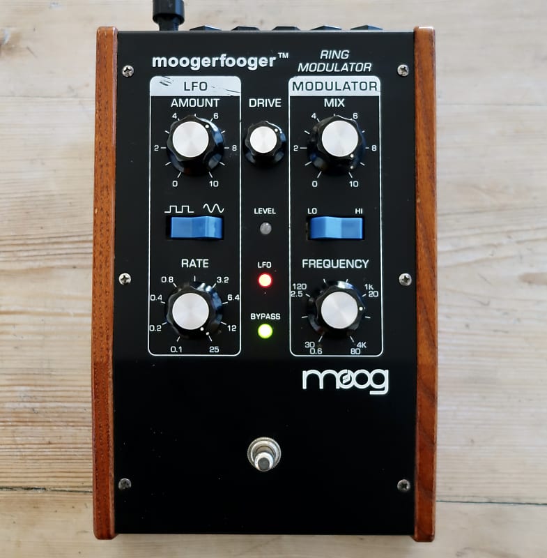 Moog MF-102 Moogerfooger Ring Modulator 1998 - 2018 - Black | Reverb