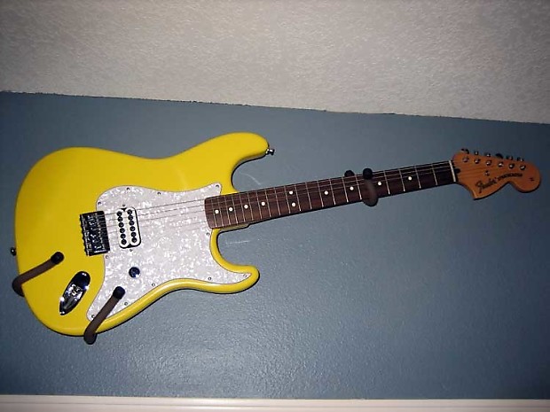 SALE! Tom delonge Fender Relic 2002 激レア - メルカリ