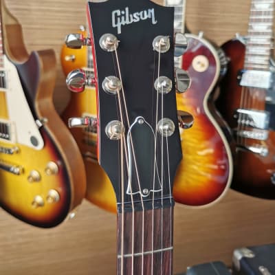 Gibson J-45 Standard 2022 - Cherry image 3