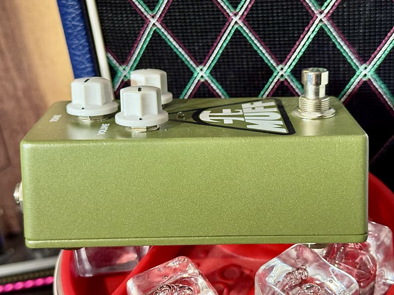 Ryra The Tri-Pi Muff Fuzz/Distortion Effect Pedal ( Made in USA