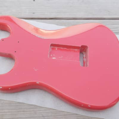 4lbs 1oz BloomDoom Nitro Lacquer Aged Relic Faded Fiesta Red S-Style Vintage Custom Guitar Body Bild 12