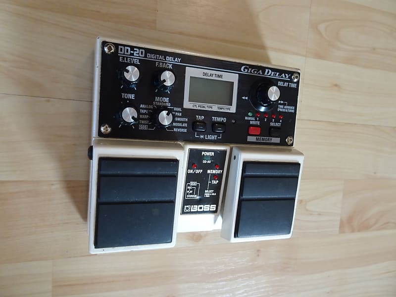 Boss DD-20 Giga Delay