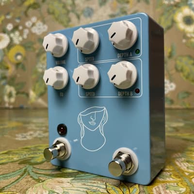 JHS Artificial Blonde Madison Cunningham Signature Vibrato | Reverb