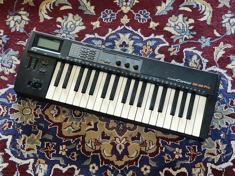 Vintage Roland SK-88 Sound Canvas Pro Japan Electronic Keyboard