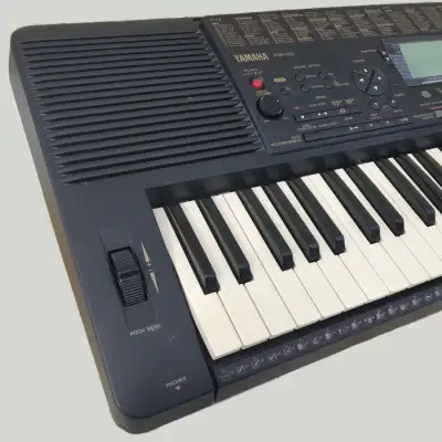 Yamaha PSR-520 Synthesizer Arranger Keyboard | Box +