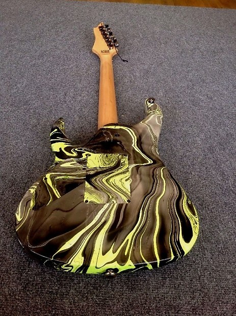 SPEAR GUITAR GLADIUS GREEN SWIRL グラディウス Spear Gladius Green Swirl Electric Guitar - Evolution Music