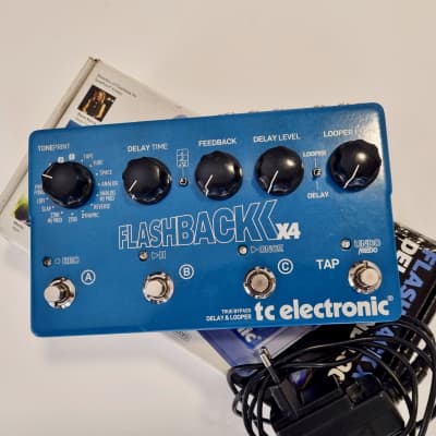 TC Electronic Flashback X4 Delay & Looper 2011 - 2019 - Blue image 3