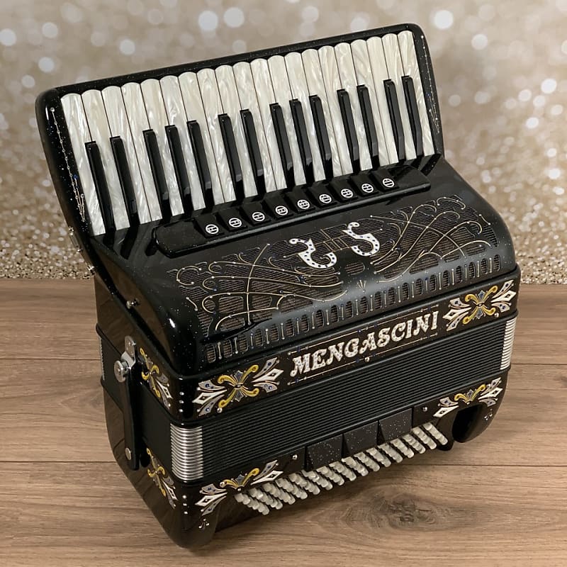 Mengascini accordion store price
