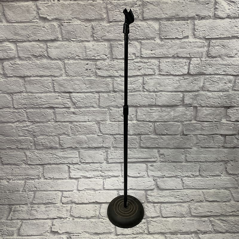 OnStage Mic Stand Weighted Round Base Reverb