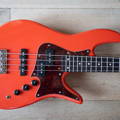 2025年最新】Mavis エレキベースの人気アイテム - メルカリ Mavis