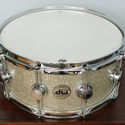 DW Collectors 6+6 Maple 6" x 14" Snare Drum Broken Glass FinishPly image 4