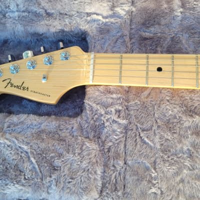 2016 Fender American Elite Stratocaster with Maple Fretboard Left-Handed image 2