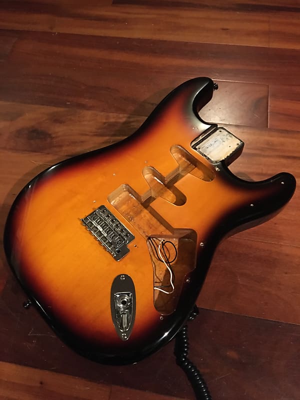 Fender Stratocaster 3 Tone Sunburst Standard Alder Strat Body Reverb 4168