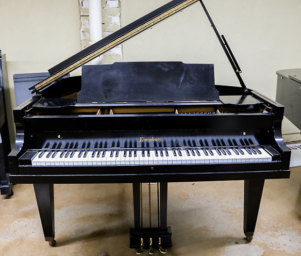Kingsbury baby clearance grand piano