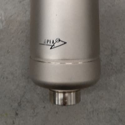 Apex 460 Multi-Pattern Tube Condenser Microphone image 4
