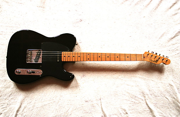 ヘッドの形が印象的ですね♪Hurricane MORIDAIRA Telecaster MORRIS