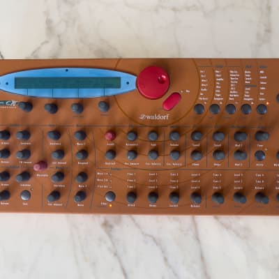 Waldorf Microwave XT Wavetable Synthesizer 1998 - Orange