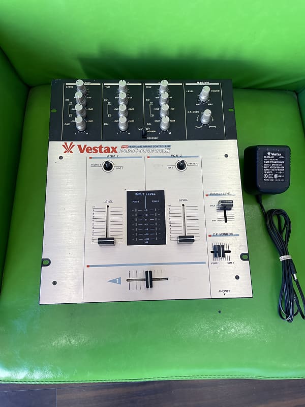 Vestax PMC-05 Pro II (2) | Reverb