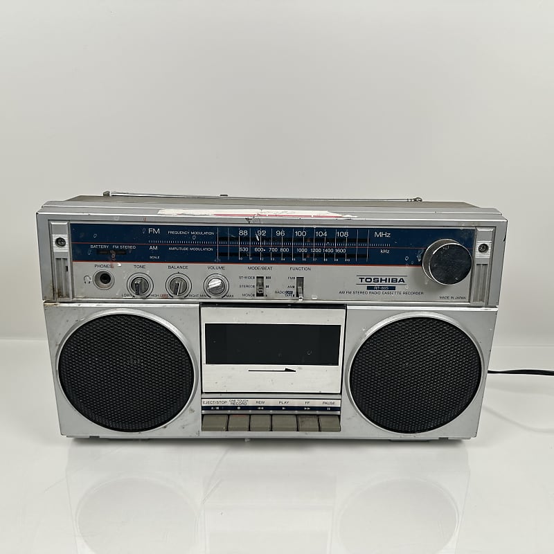 Vintage Toshiba RT-80S Boombox Cassette Tape Recorder Player AM/FM Radio  			