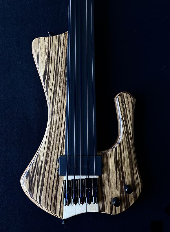 MGbass New Extreman fretless 5 strings 2023 Satin pickup bartolini image 1
