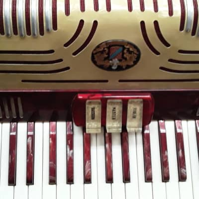 Corelli 120 piano key accordion w/hard vintage case for sale