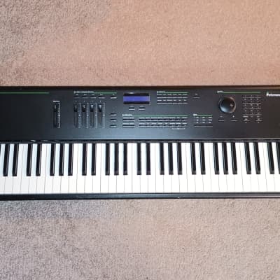 Kurzweil PC88mx 88-Key 64-Voice Performance Controller and Synthesizer 1990s - Black