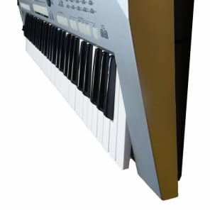 Yamaha PSR-S500 61鍵 シルバー ヤマハ | PSR-S500 - ポータブルキーボード - 概要