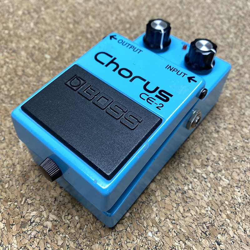 Boss CE-2