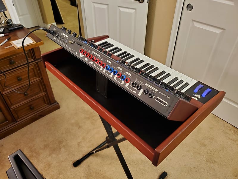 Moog Minimoog Voyager Select Series 44-Key Monophonic Synthesizer | Reverb