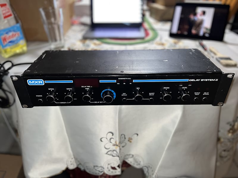 RARE Vintage MXR M151 Digital Delay System II w/ Footswitch Reverb