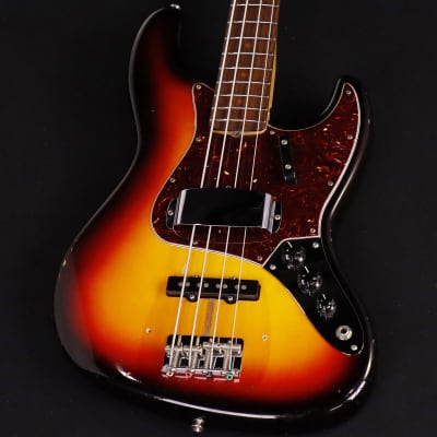 Fender USA New American Vintage 64 Jazz Bass 3-Color Sunburst [SN V1310249] [12/04] for sale