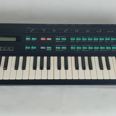 Yamaha DX100 FM synthesizer 80'S - Black/Greem